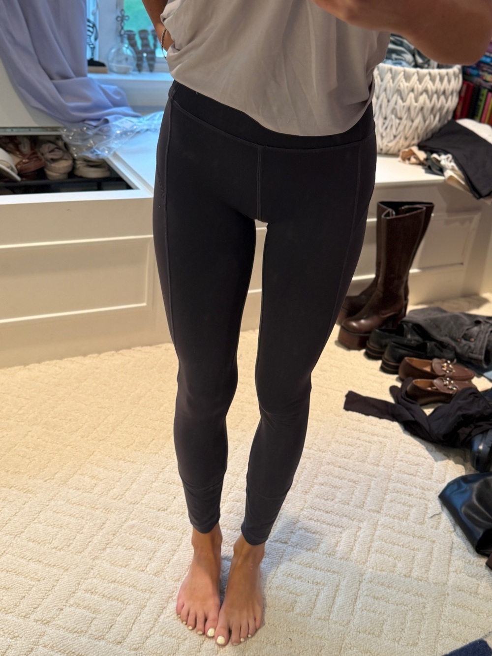 Lululemon InStill High-Rise Leggings Size 4 - Picture 2 of 9